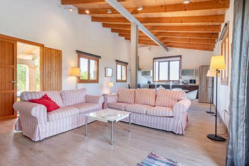 Finca Albocasser By Mallorca House Rent