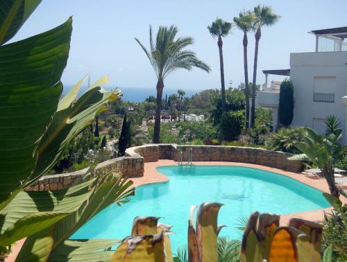 Stunning 175 M2 Apartment With Terrace And Jacuzzi