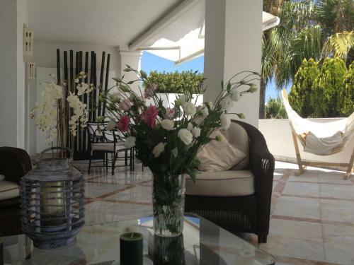 Stunning 175 M2 Apartment With Terrace And Jacuzzi