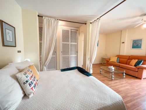 Beautiful Villa Close To Puerto Ban�s