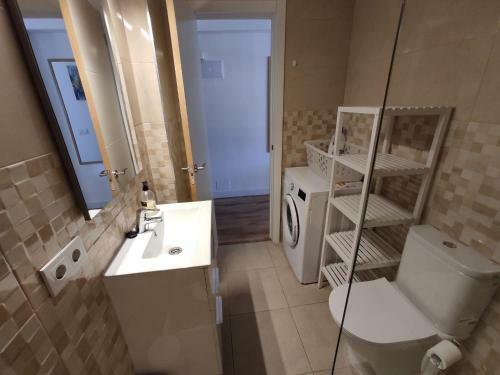 Apartamento En Primera L�nea De Playa A - Marbella Centro
