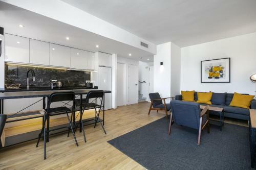 Marbella Real - 2 Bedroom Apartment