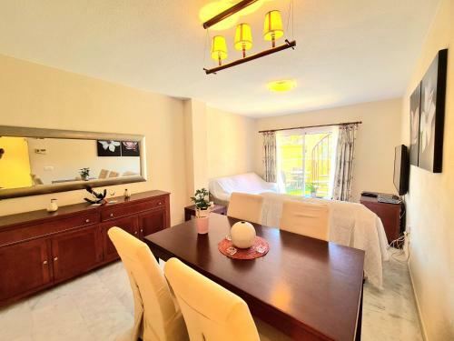 Apartamento AA Guest - Reserva De Marbella Golf Course Eco