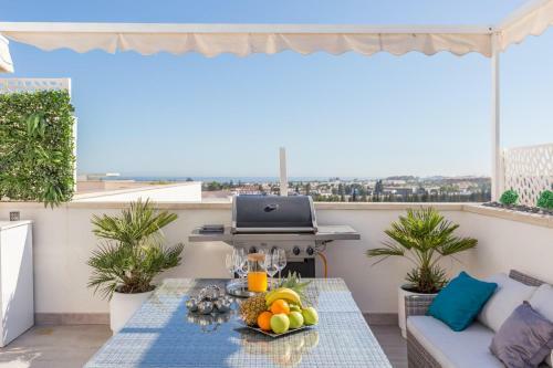 Holiday Penthouse In Puerto Banus