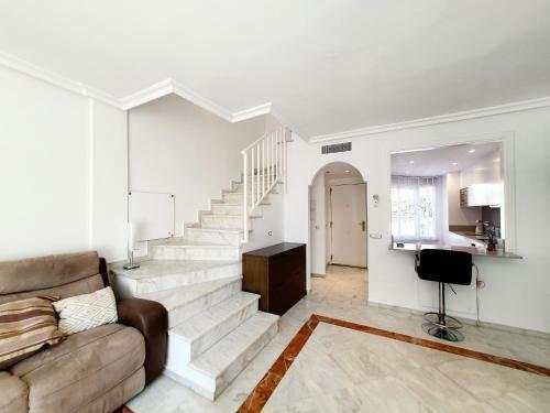 Apartamento Lomas De Cabopino House