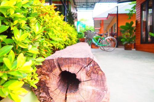 Hotel Ruen Narisra Resort