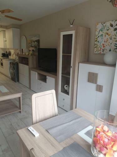 Apartamento Precioso Estudio Con Piscina A 200m Del Mar