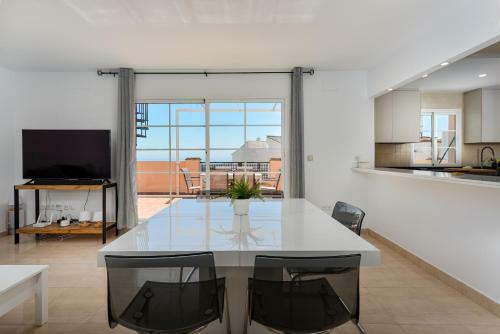 Apartamento Duquesa Regent 2435 Wonderful Seaviews Duplex