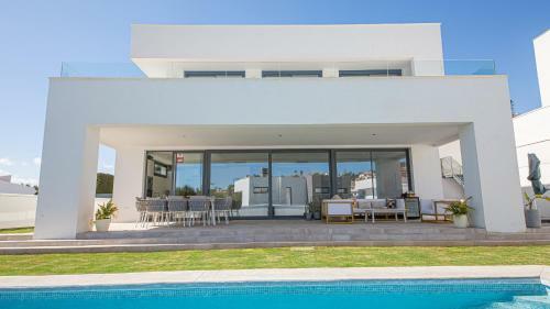 Villa Rubi, 28
