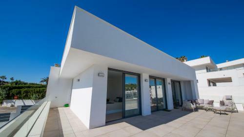 Villa Rubi, 28