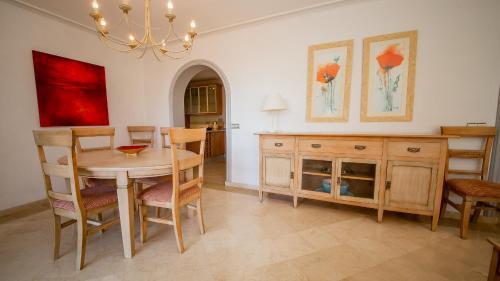 Villa Marmol 162