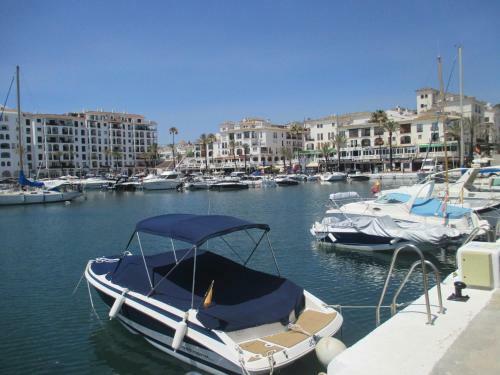 Apartamento Playa Los Hidalgos Golf, Manilva