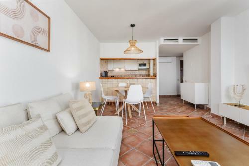Apartamento La Dorada 2443
