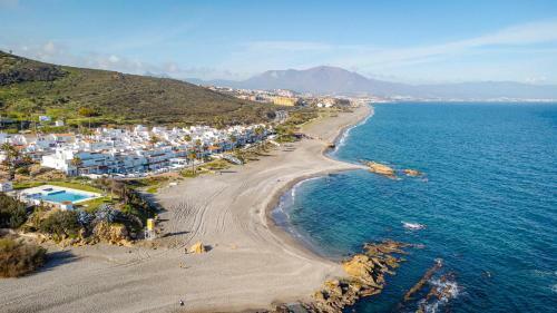 3 Beach House Playa Paraiso Manilva