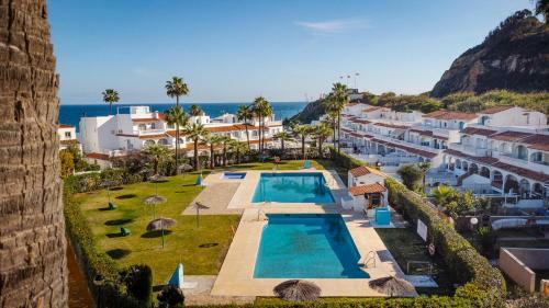 3 Beach House Playa Paraiso Manilva