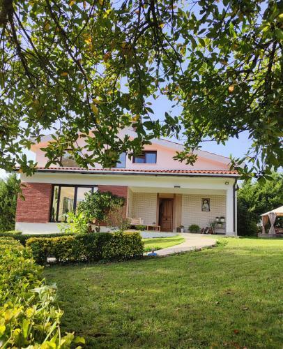 Areitio Etxea - Casa Con Jardin