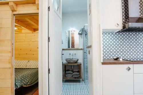 Apartment For 6 With Pool, Garden, Climbing Area
