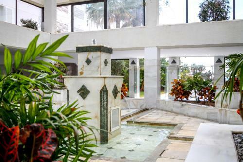 Apartamento Marbella Banus Suites - Banus Playa Rocio Beachside Complex