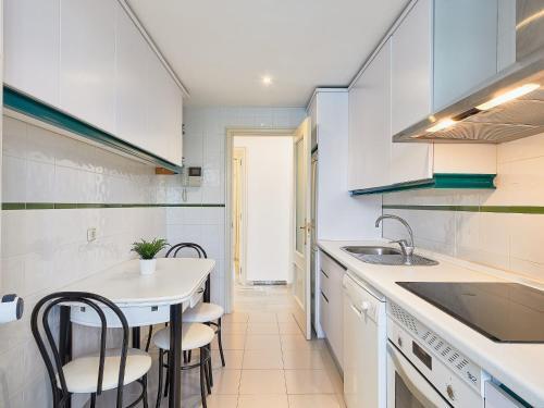 Apartment Hacienda Nagueles By Interhome