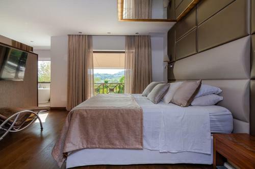 Stunning And Spacious Villa In Marbella - Casa Luz