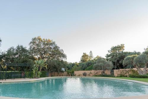 Apartamento Fabulous Property In Elviria, Marbella With 24h Security
