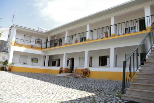 Hostal Residencial Costa Brava