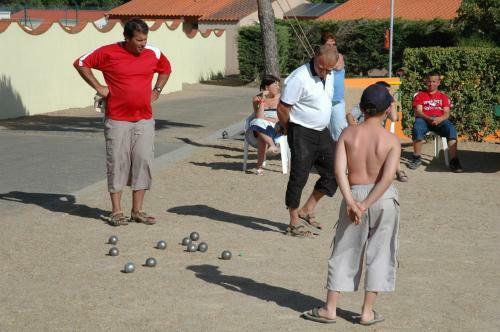 Camping Le Puits Rochais