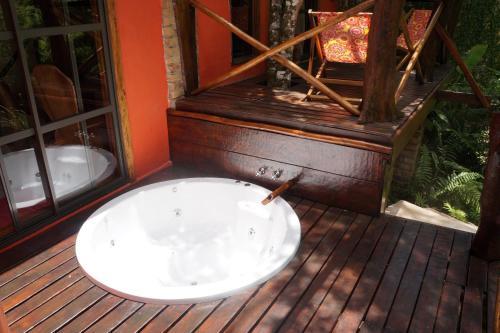 Tacuara Lodge