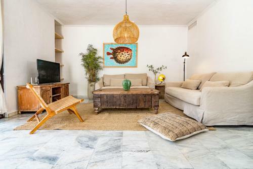 Apartamento Gc - Spacious Flat In Golden Beach Marbella