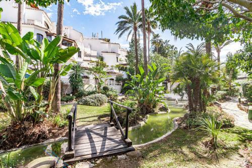 Apartamento Gc - Spacious Flat In Golden Beach Marbella