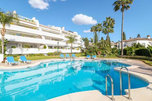 Bahia De Marbella Modern Apartment