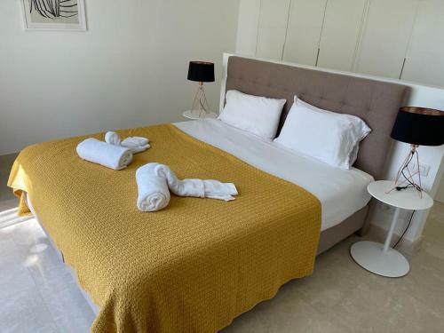 Villa In Rio Real, Marbella