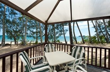 Motel Ellis Beach Oceanfront Bungalows