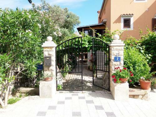 Apartments Beba