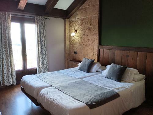 Agroturismo Hotel Rural Los Tadeos