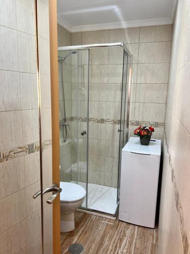 Apartamento First Line Beach, Tenniscourt And Pool