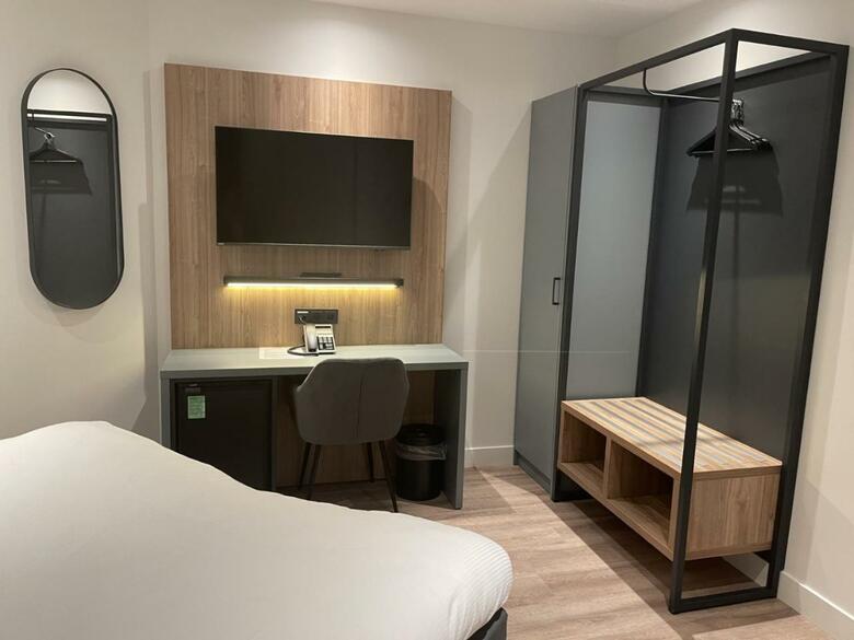 Ozo Hotels Antares Airport