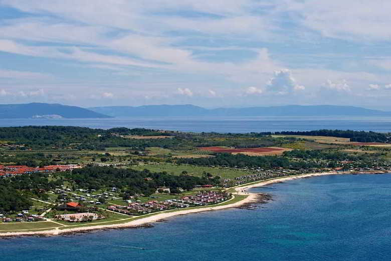 Kazela Resort