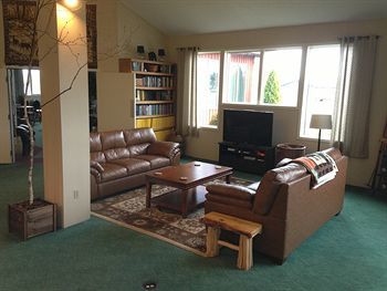 Hotel Cedar Hill Lodge