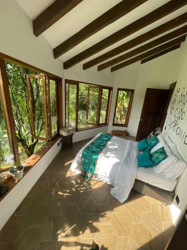 Casa Del Chef Juli�n Hoyos Vallejo