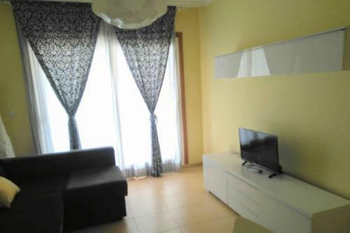 Apartamento Playa Viveiro Con Terraza Y Piscina