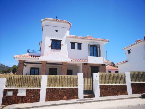 Villa Blanca - Granada Coast