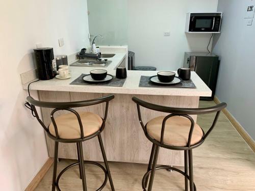 Apartamento Acogedor Y Central En Laureles