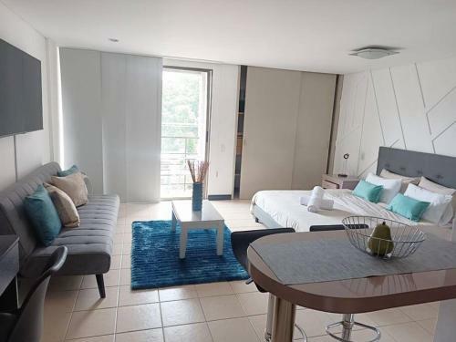 Apartamento En El Poblado, Medellin