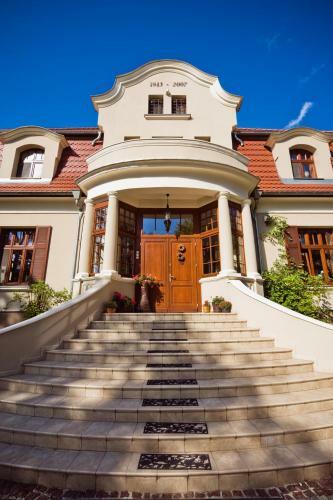 Hostal Villa Cztery Pory Roku