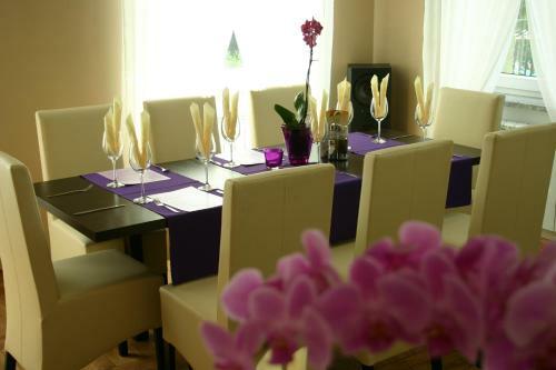 Hostal Villa Art
