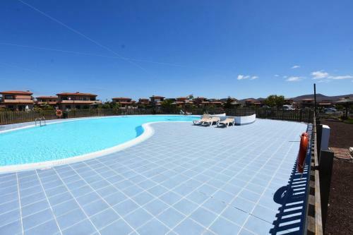 Book Jet - Origo Pelican Dream House