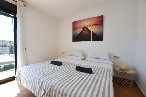 Book Jet - Origo Pelican Dream House