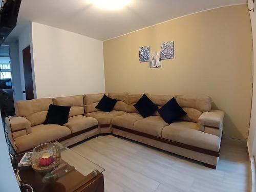 Moderno Condominio