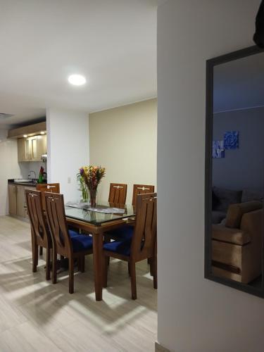 Moderno Condominio